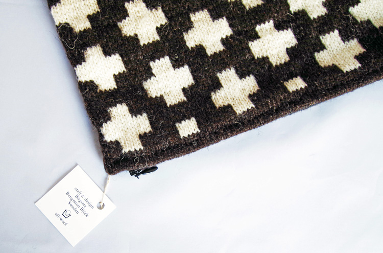 BJCC_BlackWhiteLCross