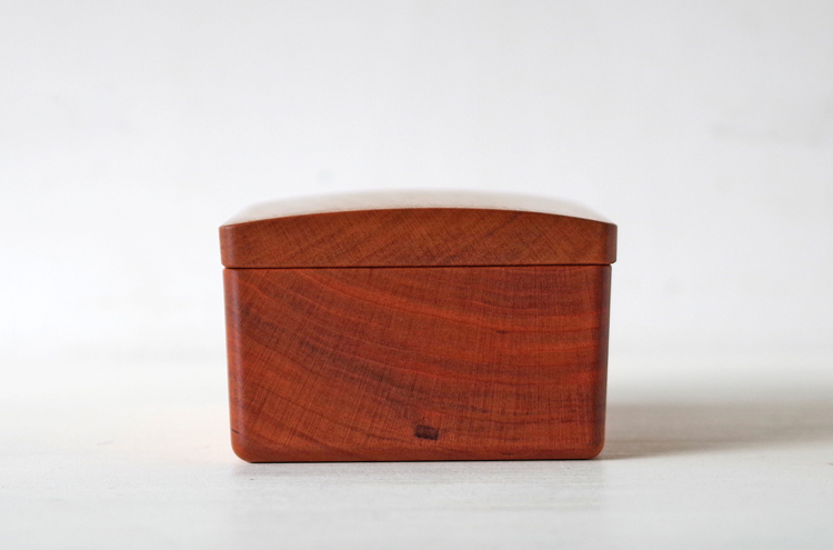 kitote_ButterCaseCherry