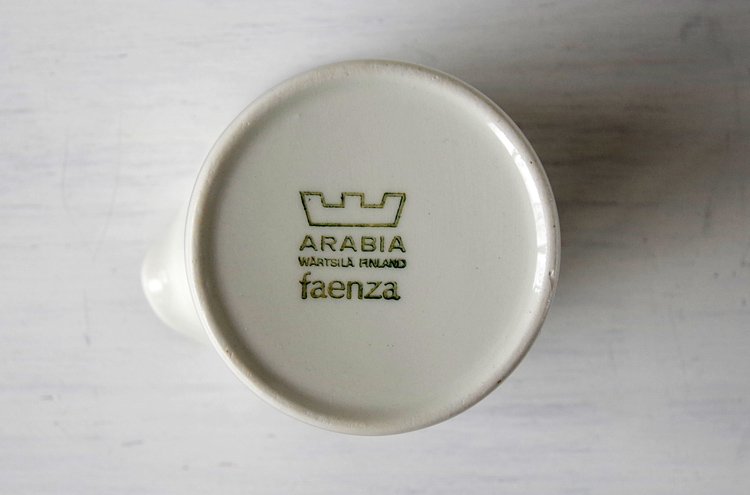 Arabia_FaenzaCreamerBKa1