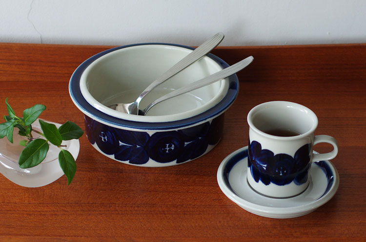 Arabia_AnemoneCoffeeCS