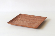 eramu_SquarePlate2
