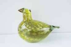 iittala_BirdPineGrosbeak