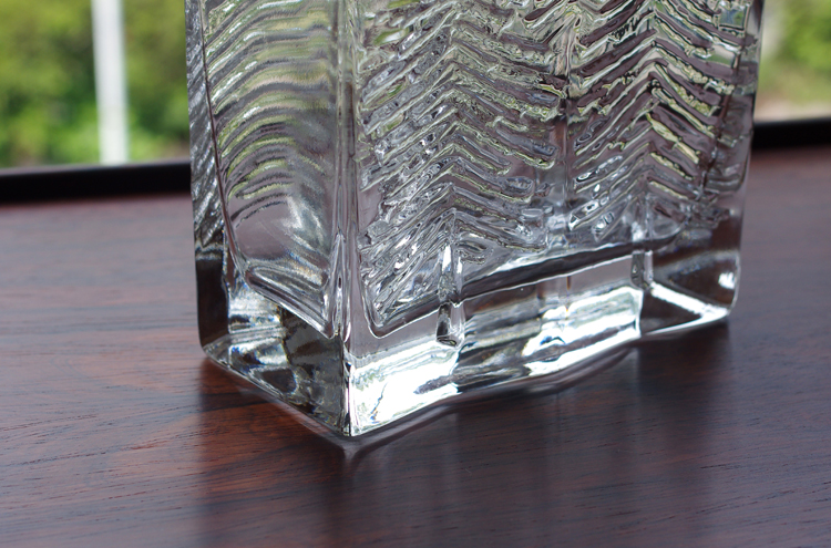 iittala_KuusiSquareFVase