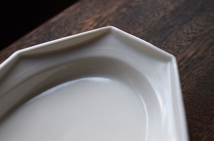 MomuraTakuya_OctogonalPetitOval