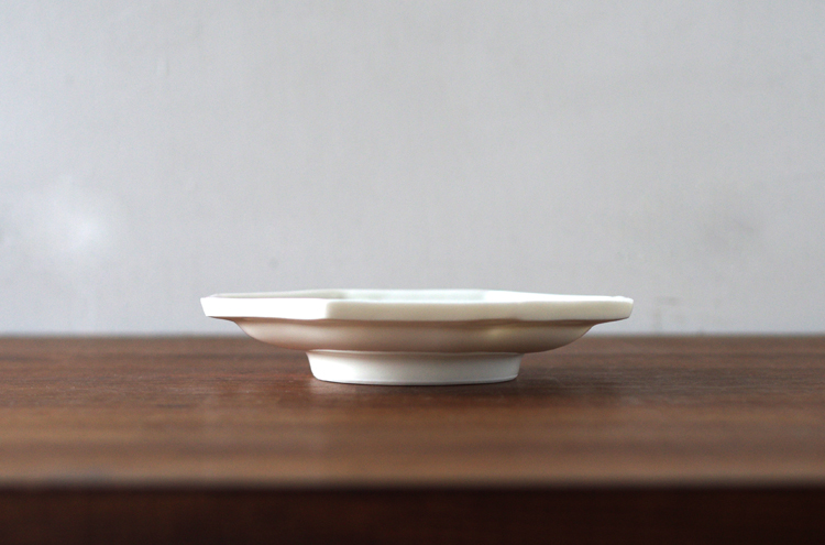 NomuraTakuya_OkutogonaruMugSaucer