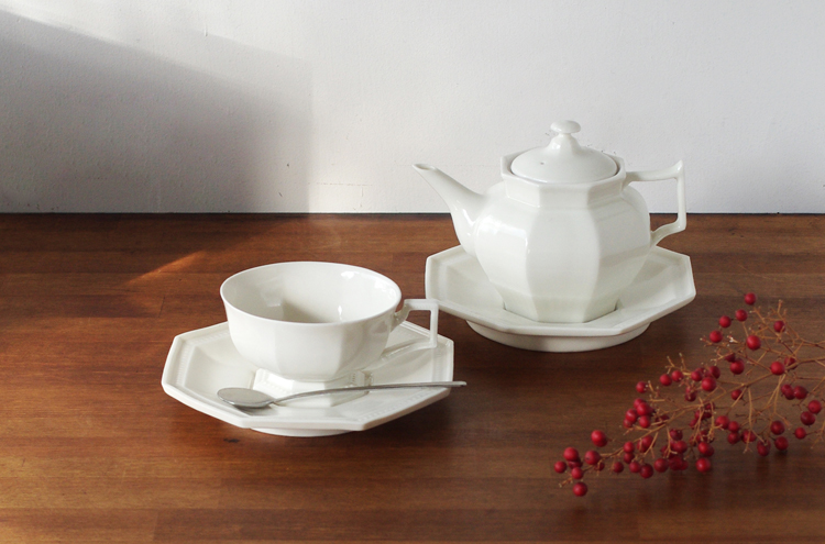 NomuraTakuya_OkutogonaruTeaSaucer